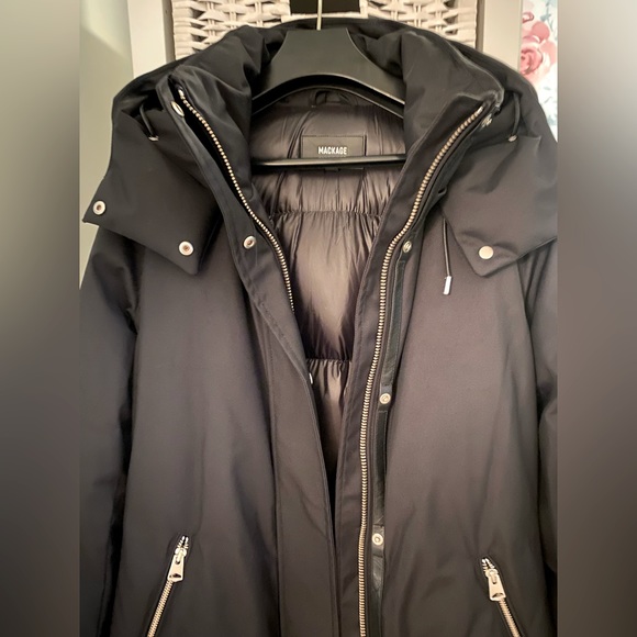 Long Mackage Kelsie Parka-BRAND NEW with tags- medium - Picture 6 of 16